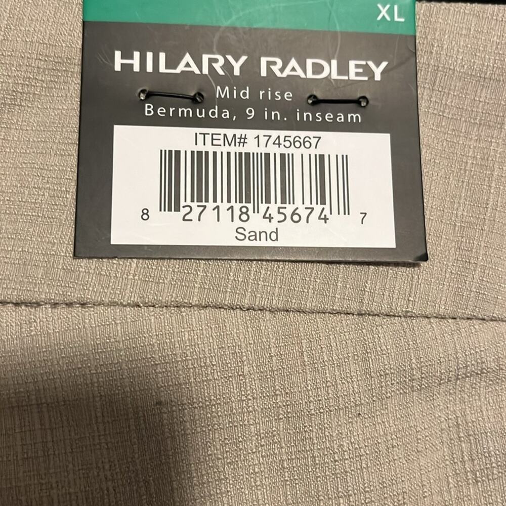 Hilary Radley Ladies' Bermuda sand classic mid rise 9" Shorts Size XL - Picture 4 of 5